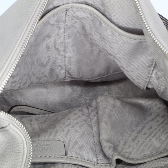 Michael Kors Chandler Large Convertible Leather Shoulder Bag in Pearl Gray - Picture 8 of 9